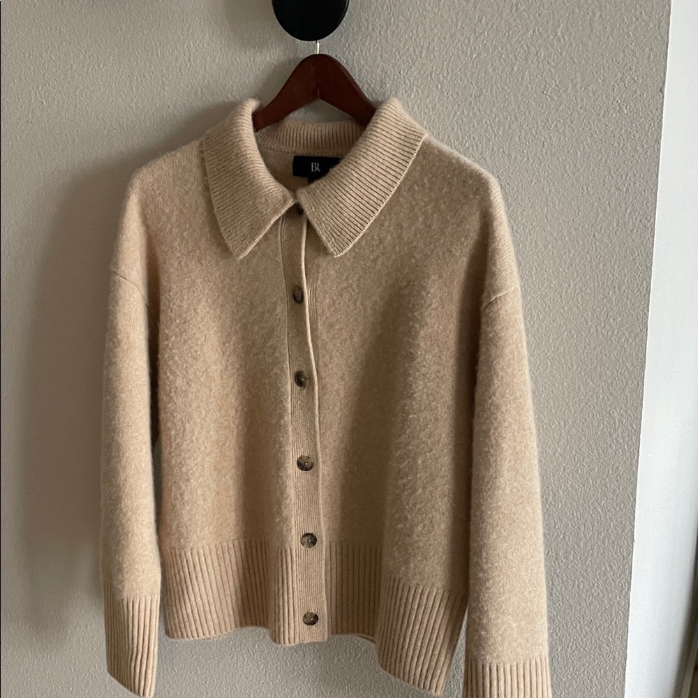 Banana Republic Light Tan Collared Cashmere Cardigan